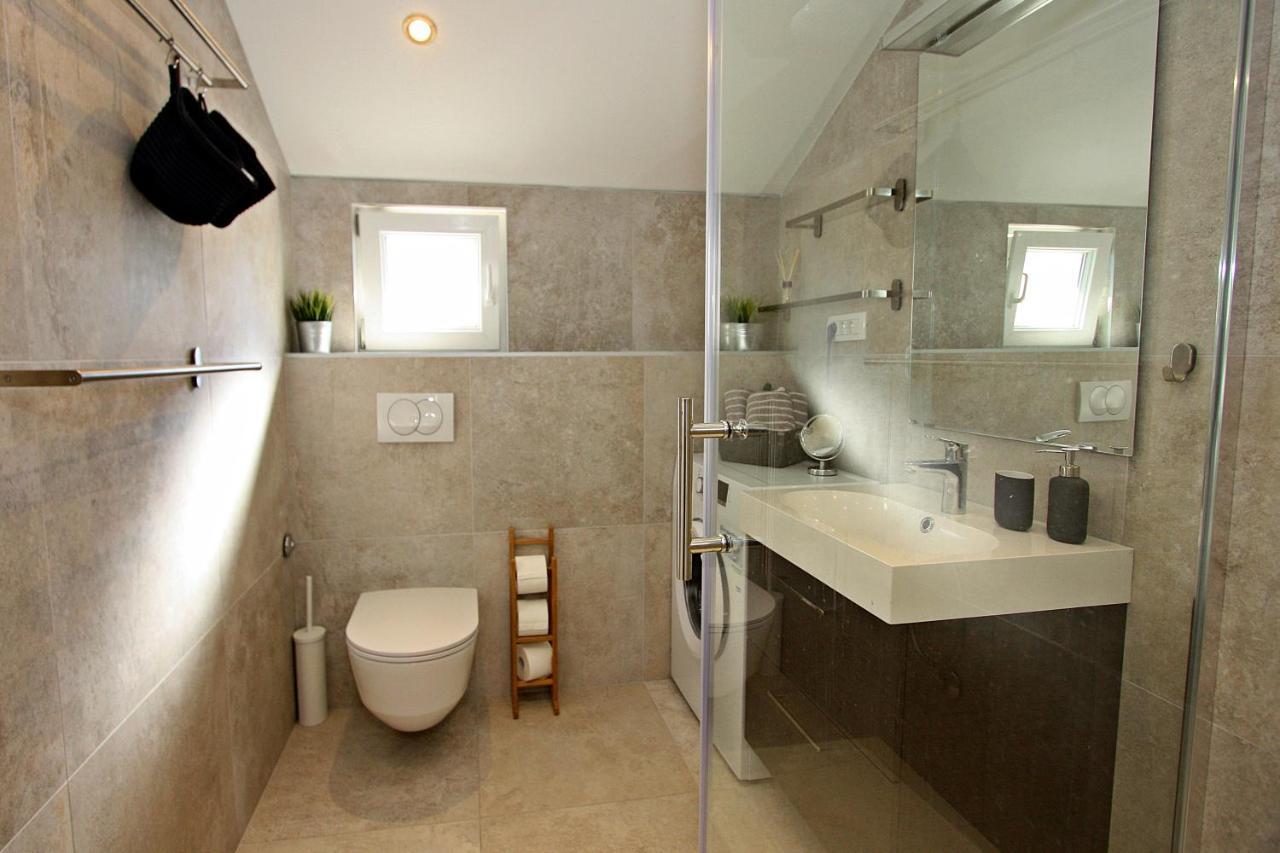 Apartman Gajka Supetar Buitenkant foto